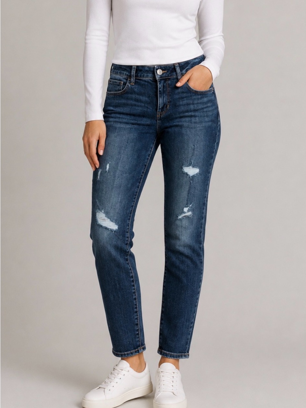 Maurices Women's Skinny Distressed Jeans - Dark Blue Wash (Small Regular)